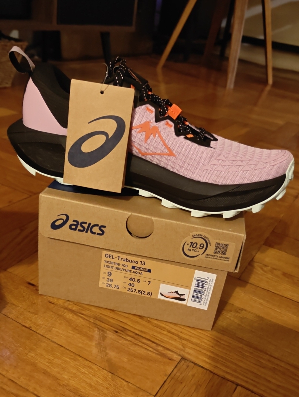 Asics GEL-Trabuco 13 Trail Shoe in Light Pink and Black